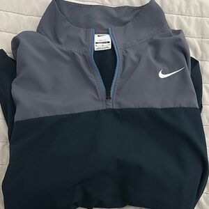 Nike Dri-FIT Loose Fit Jacket in Gray